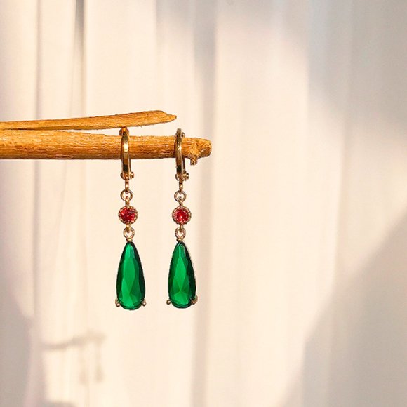 Howl's Moving Castle 14k Gold Earrings - Picture 1 of 11